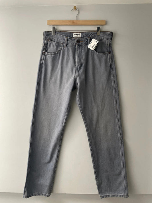 Mens Wrangler Frontier 880 Relaxed Straight Fit Jeans In Blue - W32/L32 - 2383