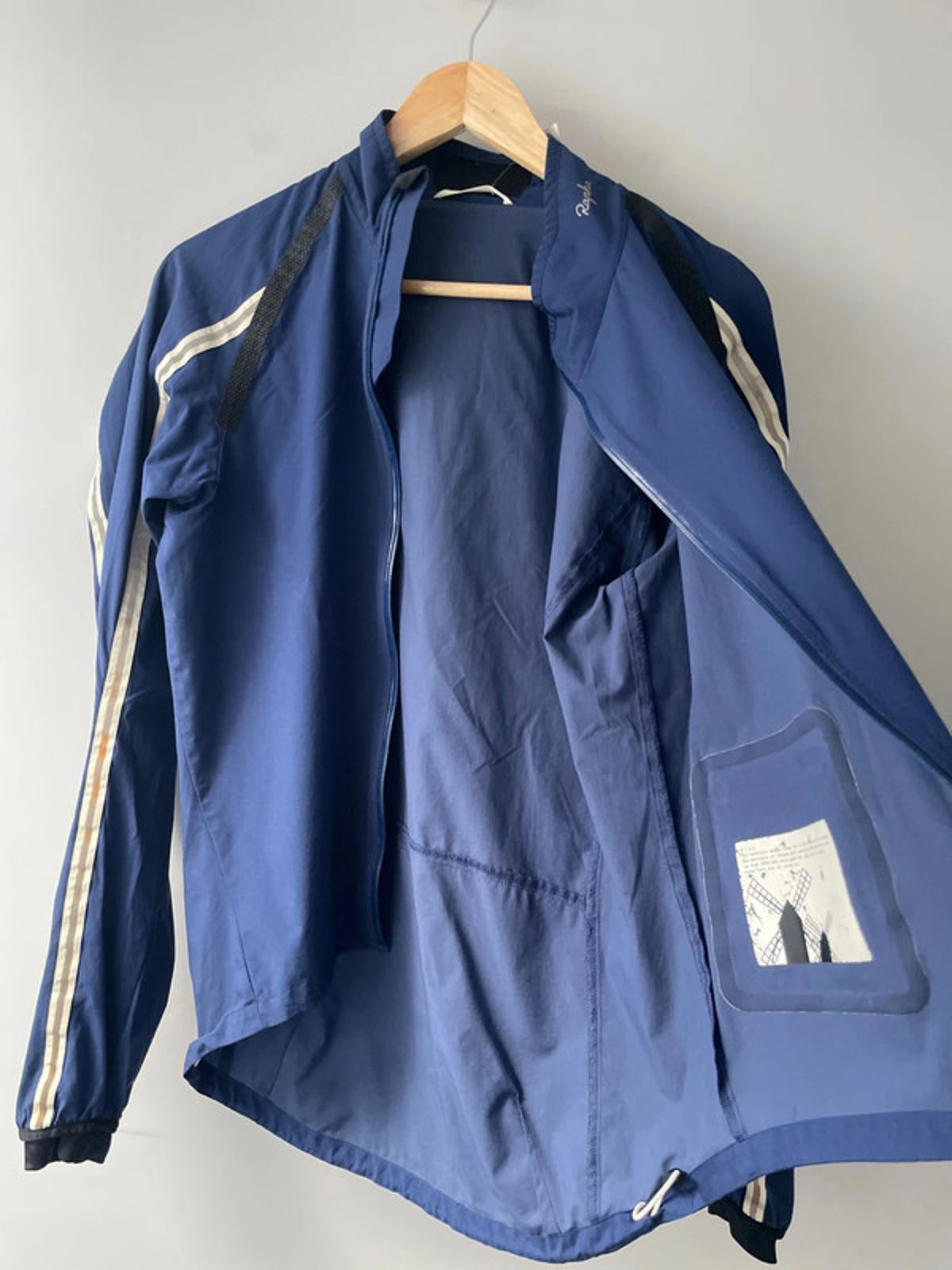 Men’s Rapha Premium Waterproof Cycling Jacket in Navy - Medium - 2548