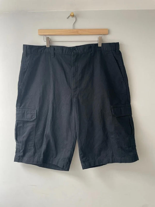 Men’s Dickies Baggy Fit Cargo Shorts In Black - W38/L13 - 3128