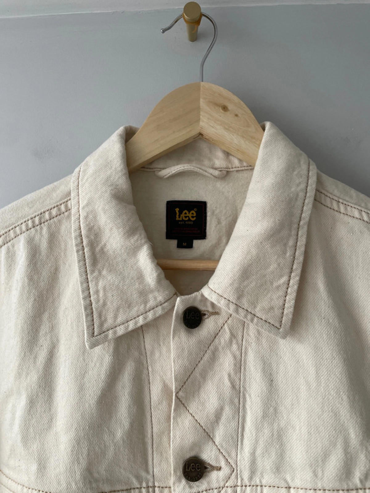 Men’s Lee Relaxed Rider Denim Jacket In Ecru - Medium - 2377