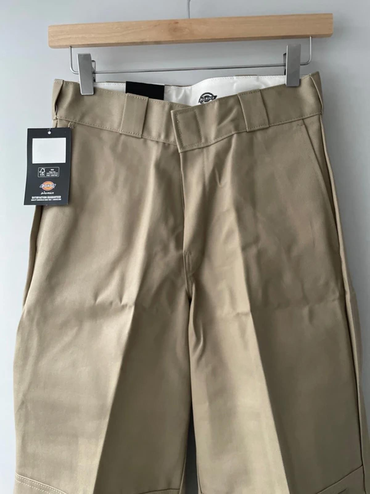 Women’s Dickies Double Knee Straight Fit Work Pant Chino in Beige - W26/L31 - 2944