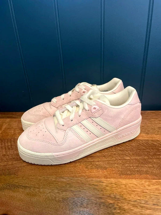 Women’s Adidas Originals Rivalry Low Suede Trainers in Pink - UK3.5 - 3085