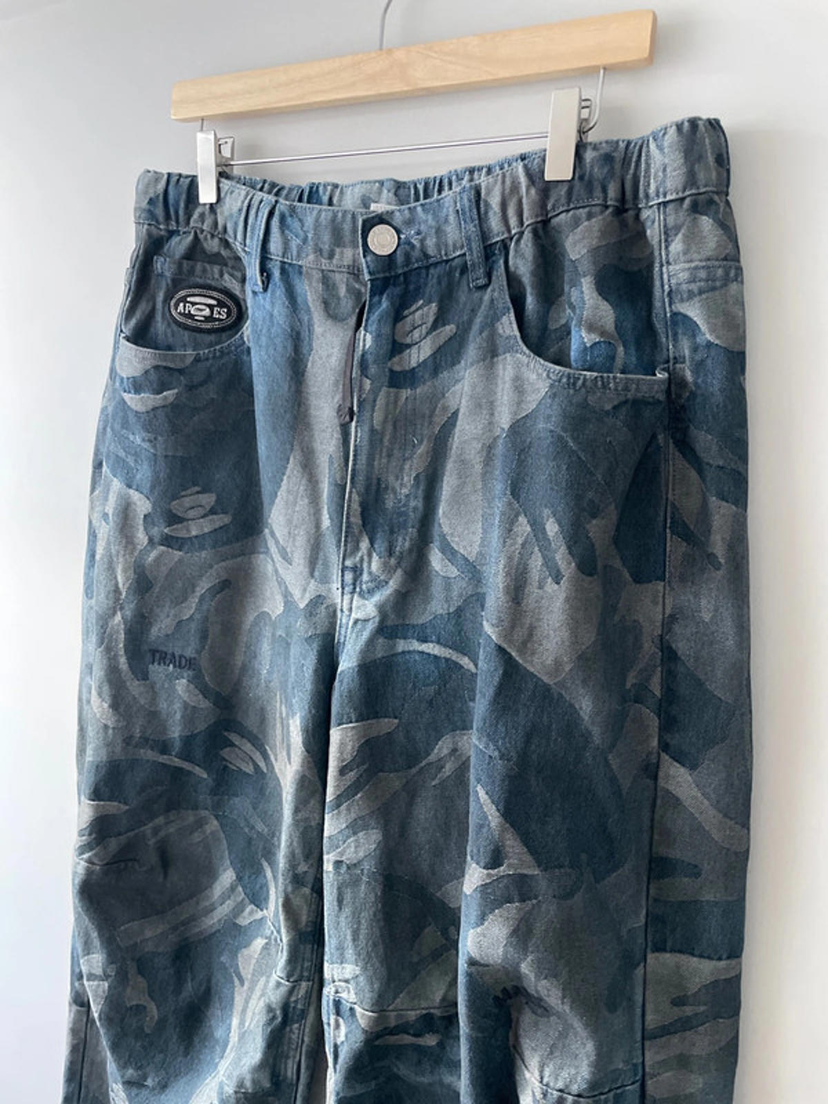 Men’s AAPE By A Bathing Ape Washed Loose Fit Jeans In Blue - W34/L30 - 2551