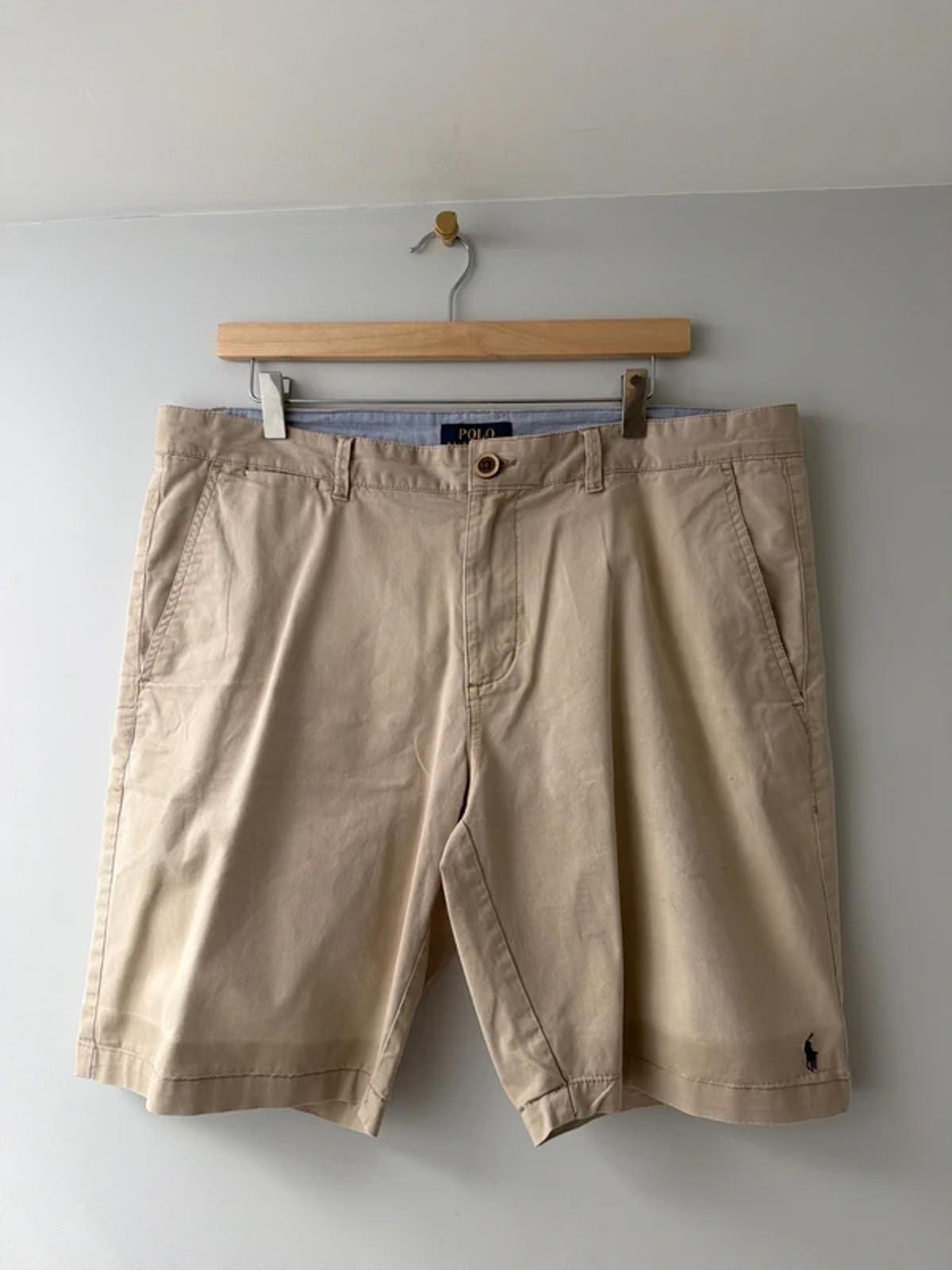 Men’s Ralph Lauren Classic Fit Chino Shorts in Beige - W36 - 3256