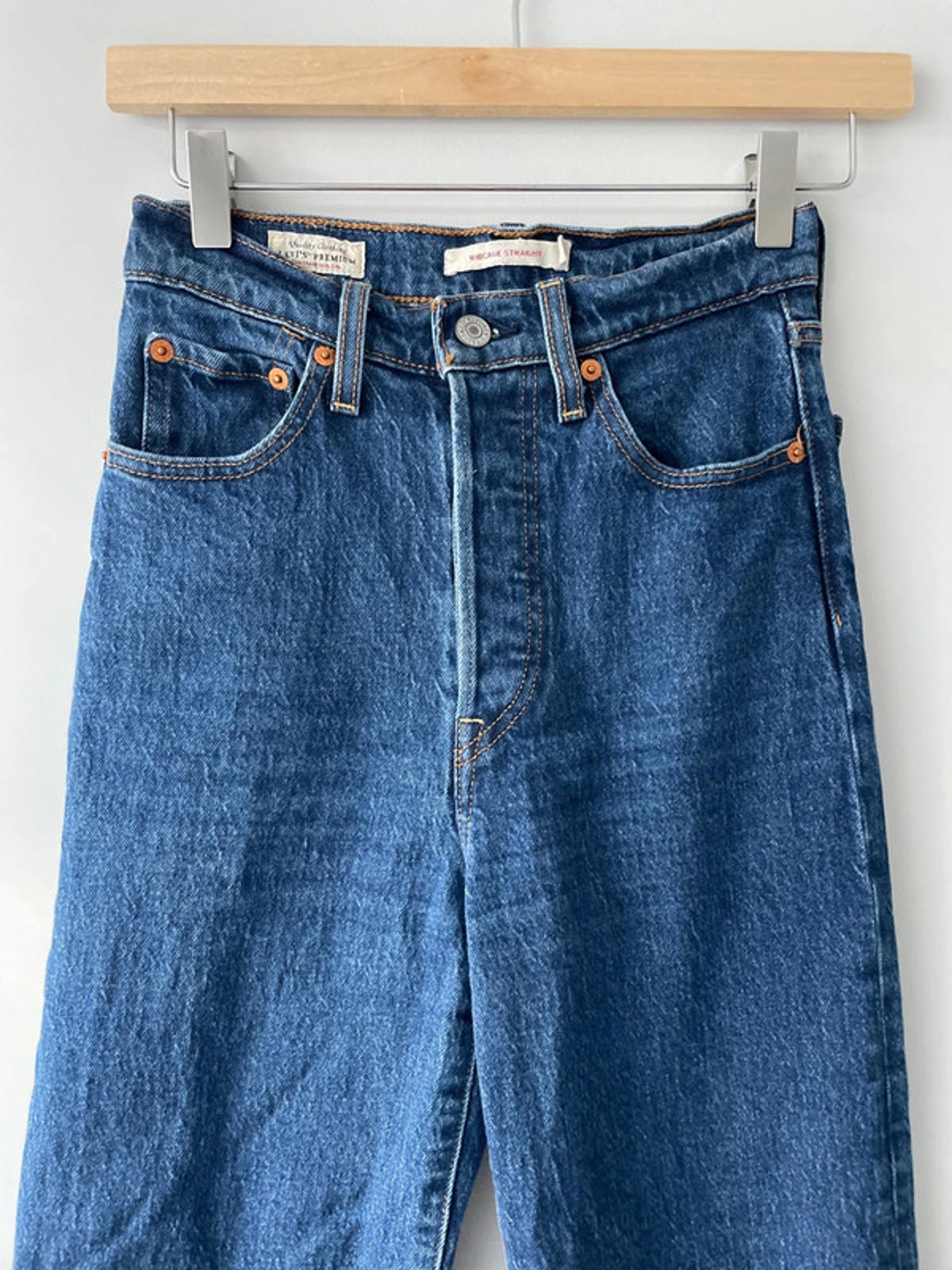 Women’s Levi’s High Waisted Ribcage Straight Fit Jeans In Navy - W25/L27 - 2527