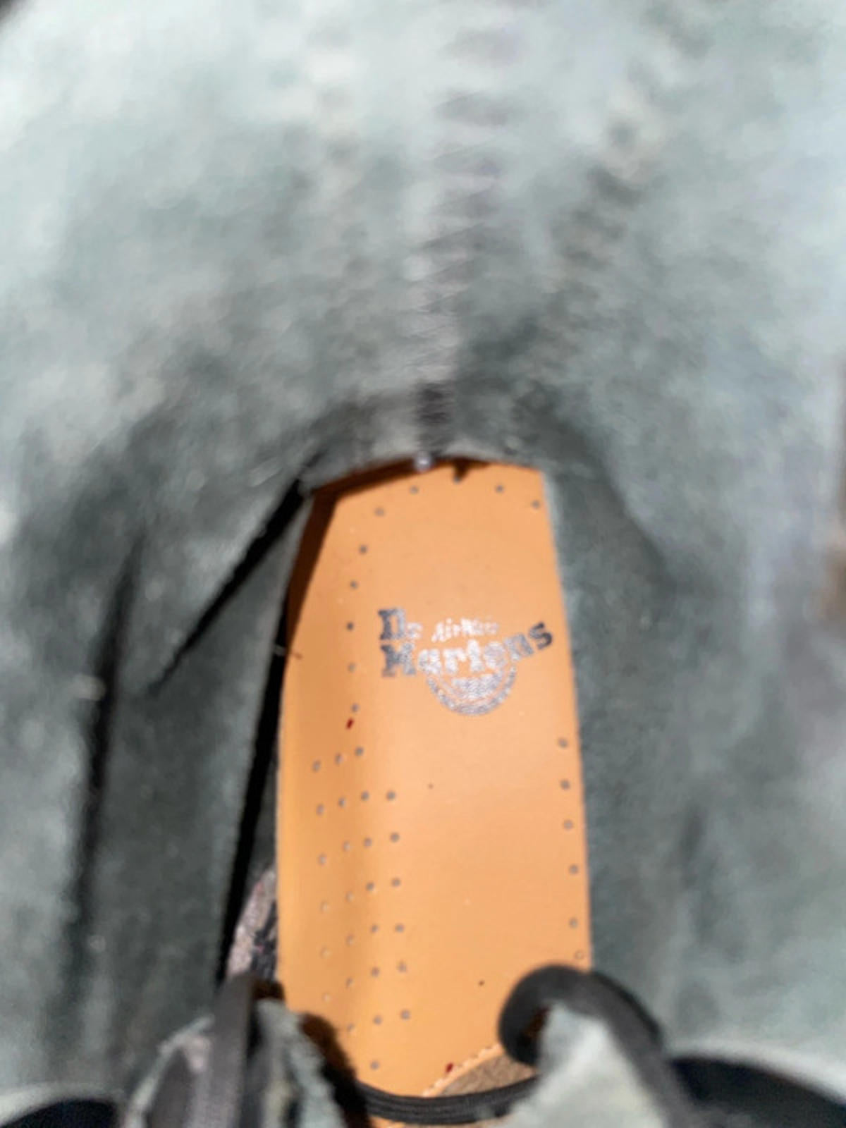 Women’s Dr Martens 11822 Premium Leather Lace Up Boots In Black - UK4- 2171