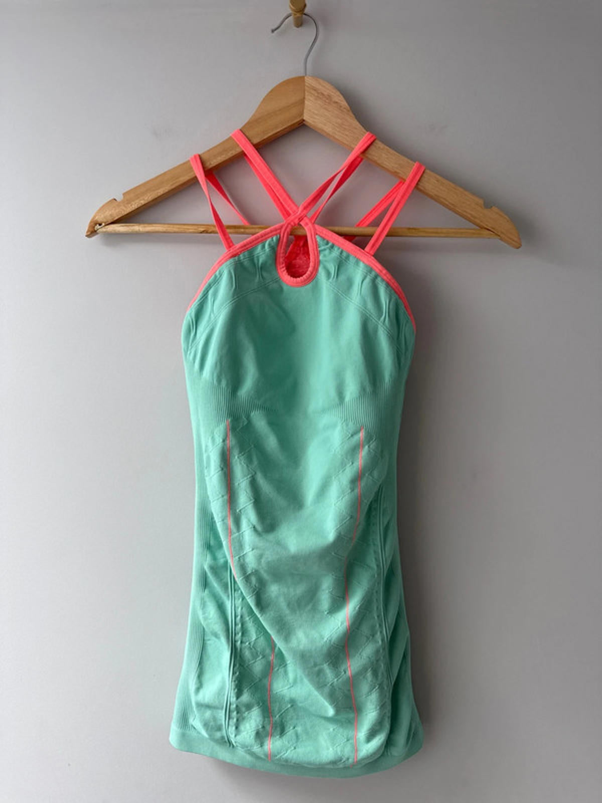 Women’s Sweaty Betty Premium sports Top - XSmall - 1684