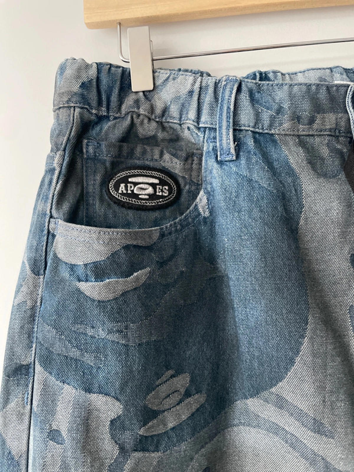 Men’s AAPE By A Bathing Ape Washed Loose Fit Jeans In Blue - W34/L30 - 2551