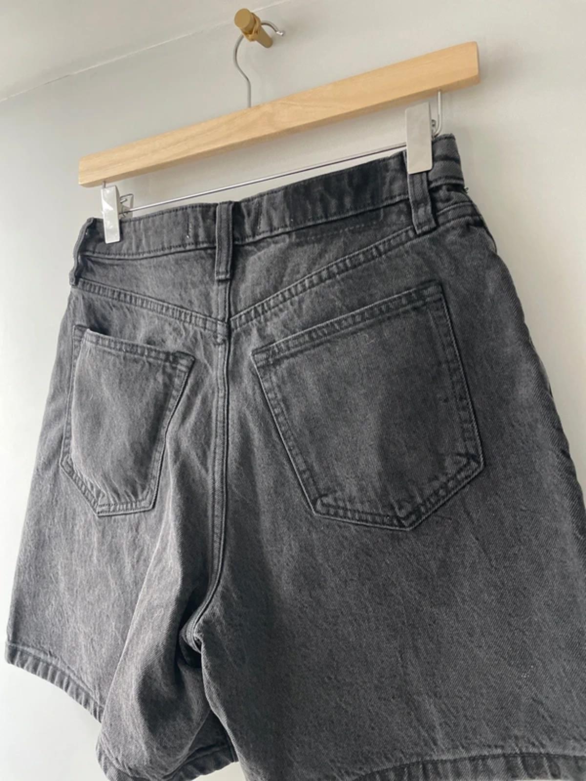 Women’s Abercrombie & Fitch The Loose Short High Rise Shorts In Black - W25/L6 - 3083