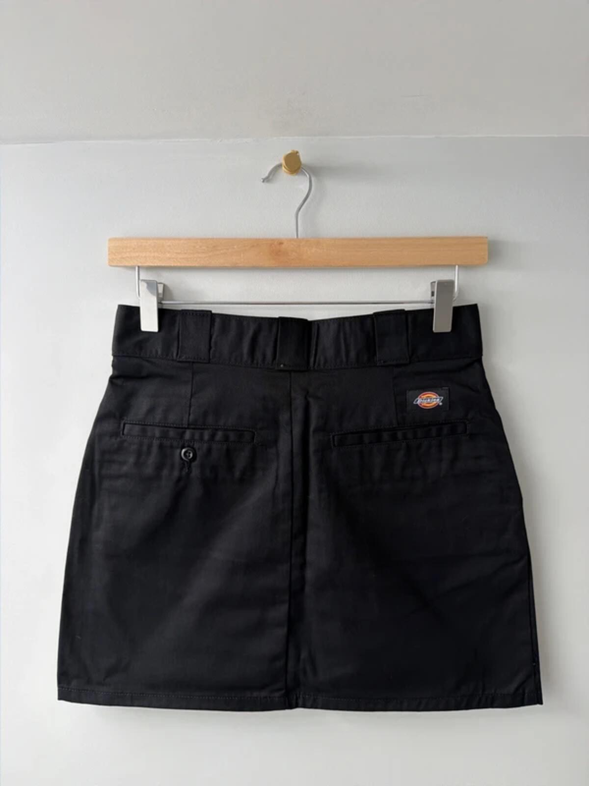Women’s Dickies mini work skirt with pockets in black - W26 - 3439