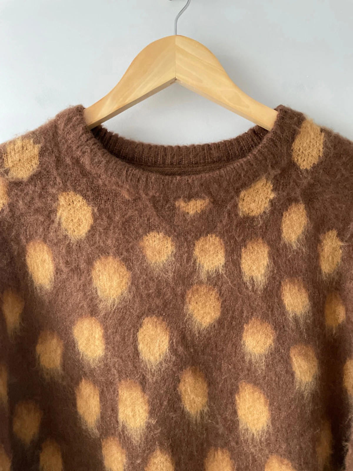 Men’s Santa Cruz Fuzzy Knitted Jumper In Brown - Medium - 2494