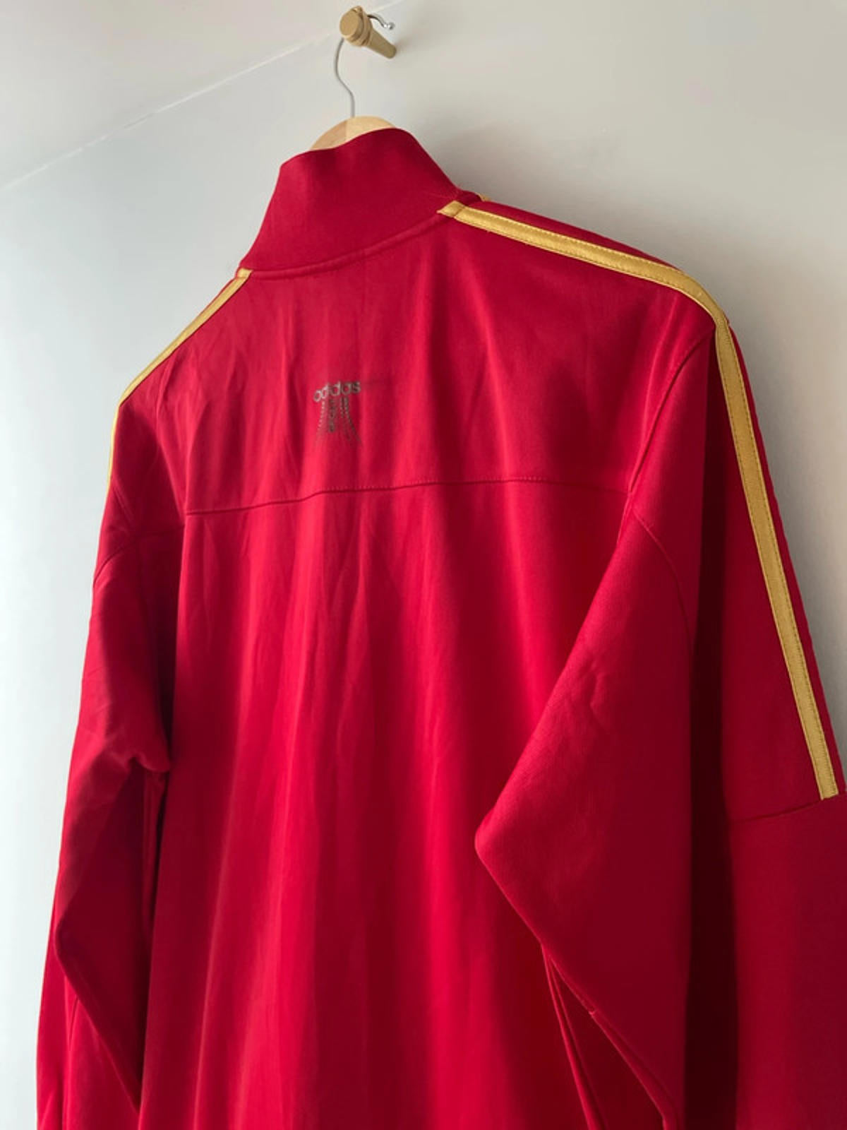 Men’s Adidas Spainish Football Track Jacket in Red/Gold Stripes - XLarge -2539