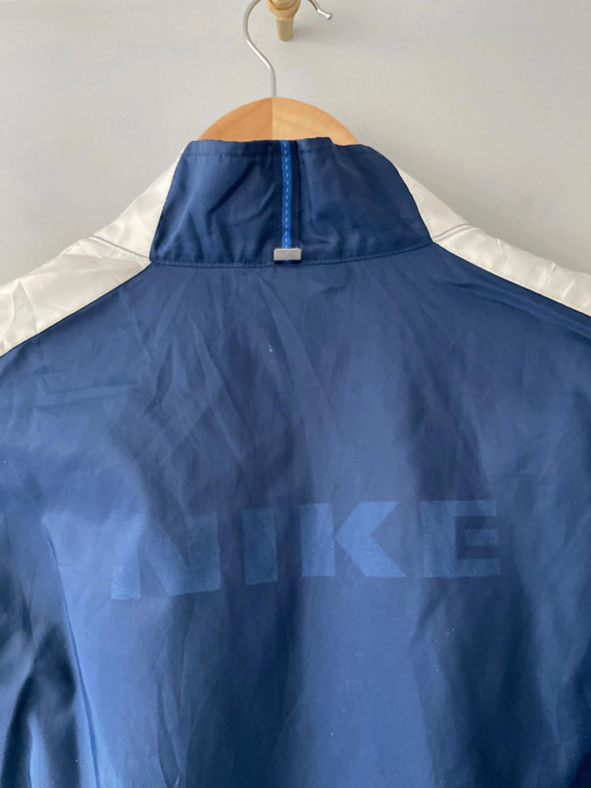 Men’s Nike Vintage Full Zip Windbreaker Jacket in Navy/Gold/White - XLarge -2508