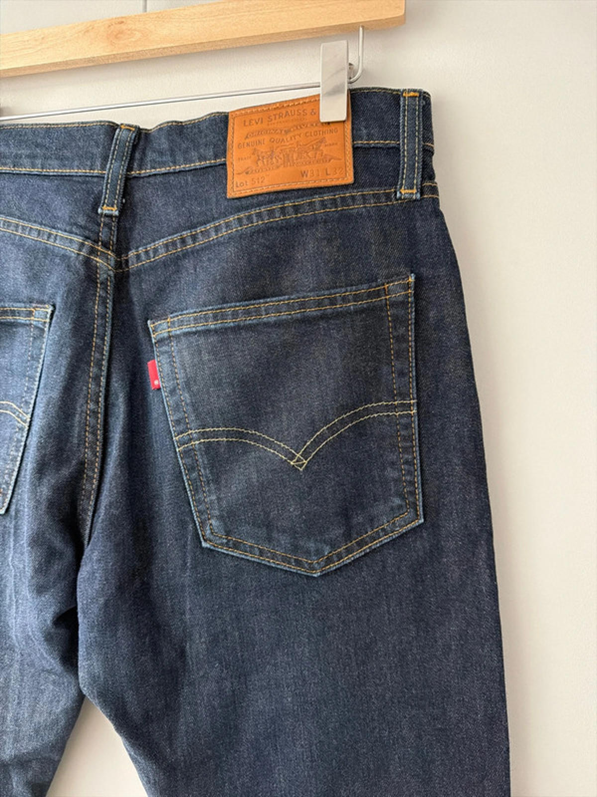 Men’s Levi’s 512 Slim Fit Jeans In Navy - W31/L32 - 2673
