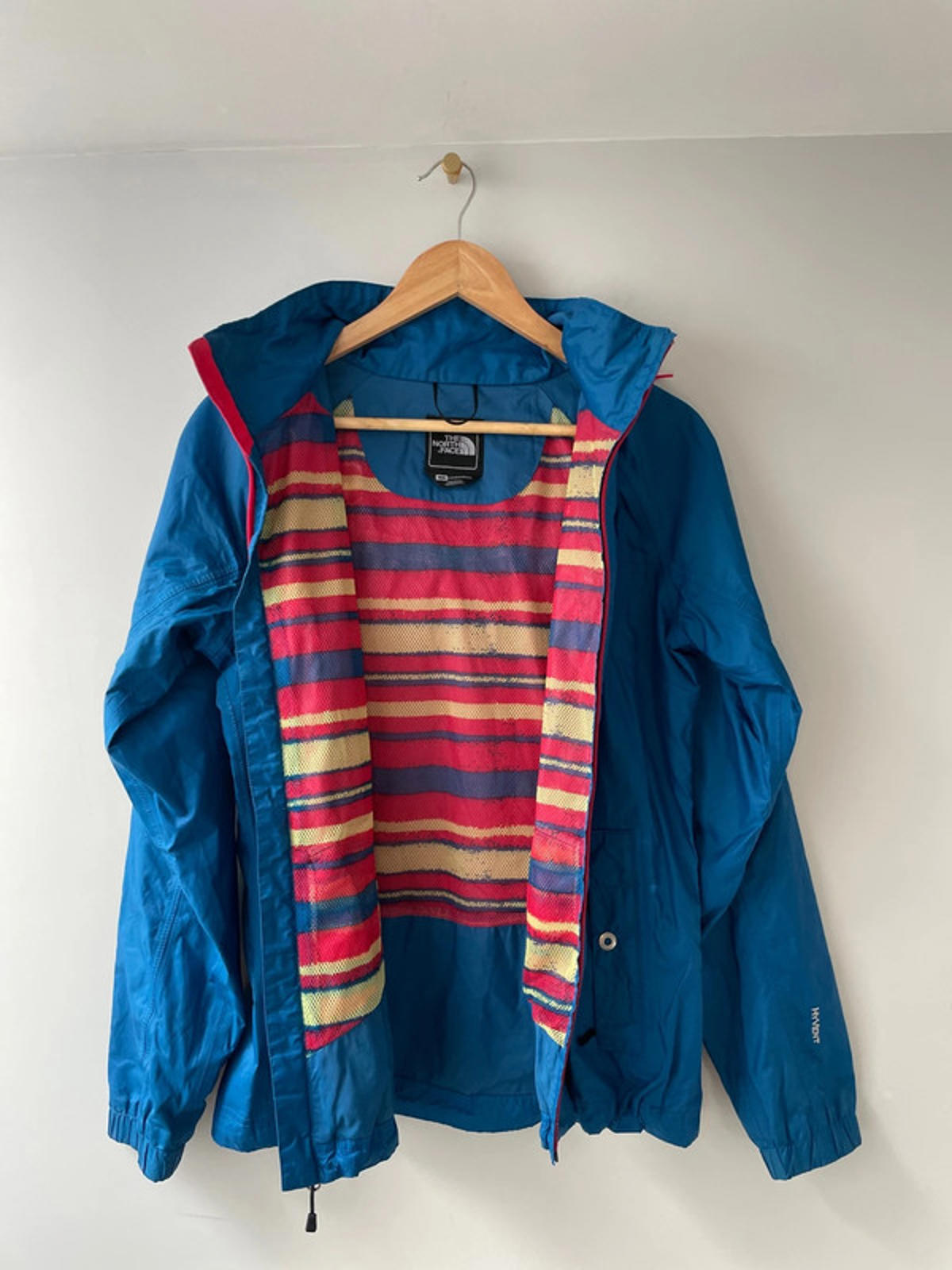 Women’s The North Face Hyvent Waterproof Hooded Jacket - Medium - 1998
