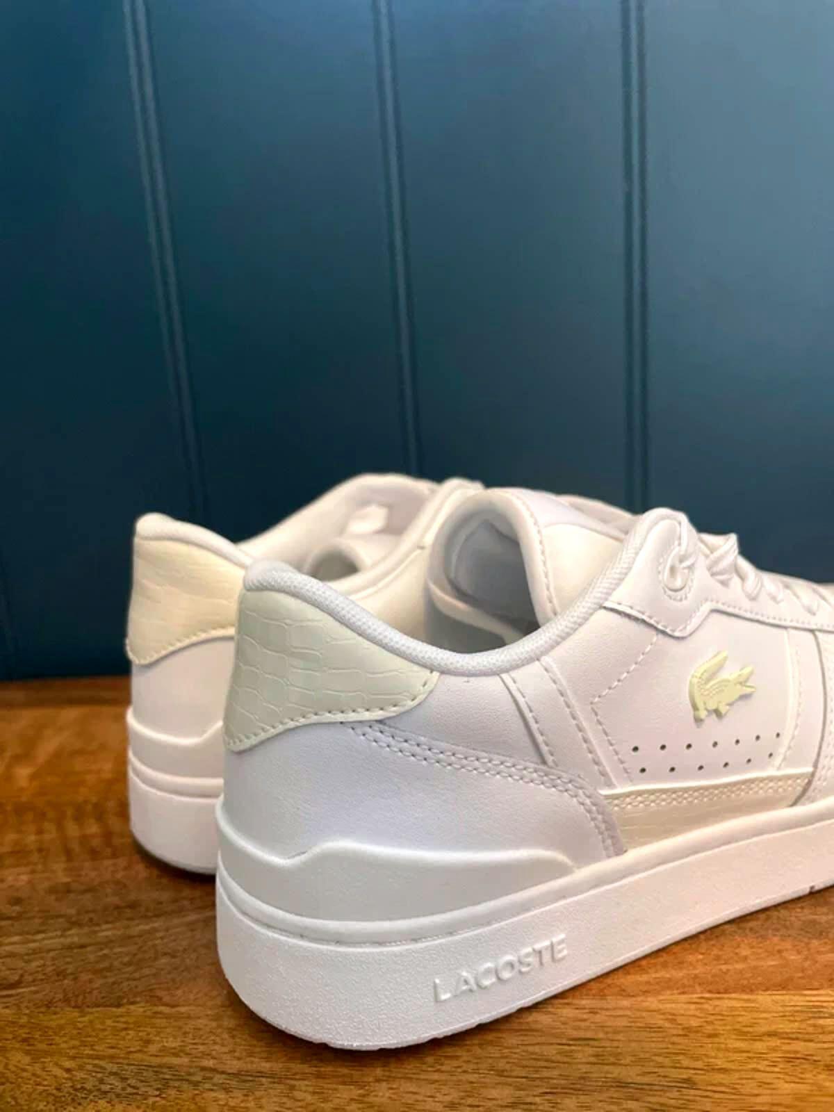 Women’s Lacoste T-Clip Premium Leather Trainers in White - UK4 - 3097