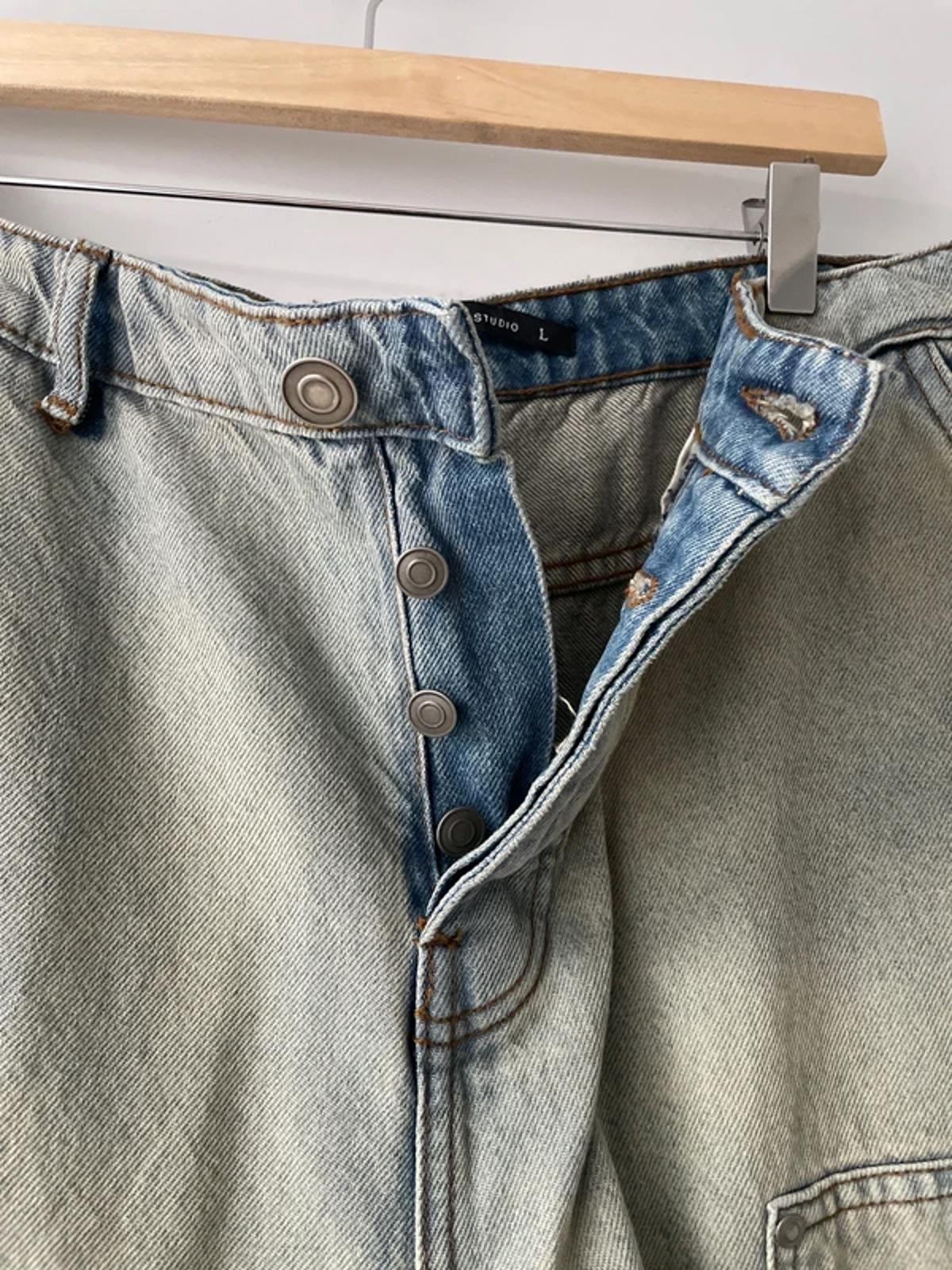 Men’s Brave Soul Denim Studio Cargo Shorts in Blue - W33/L10 - 3160