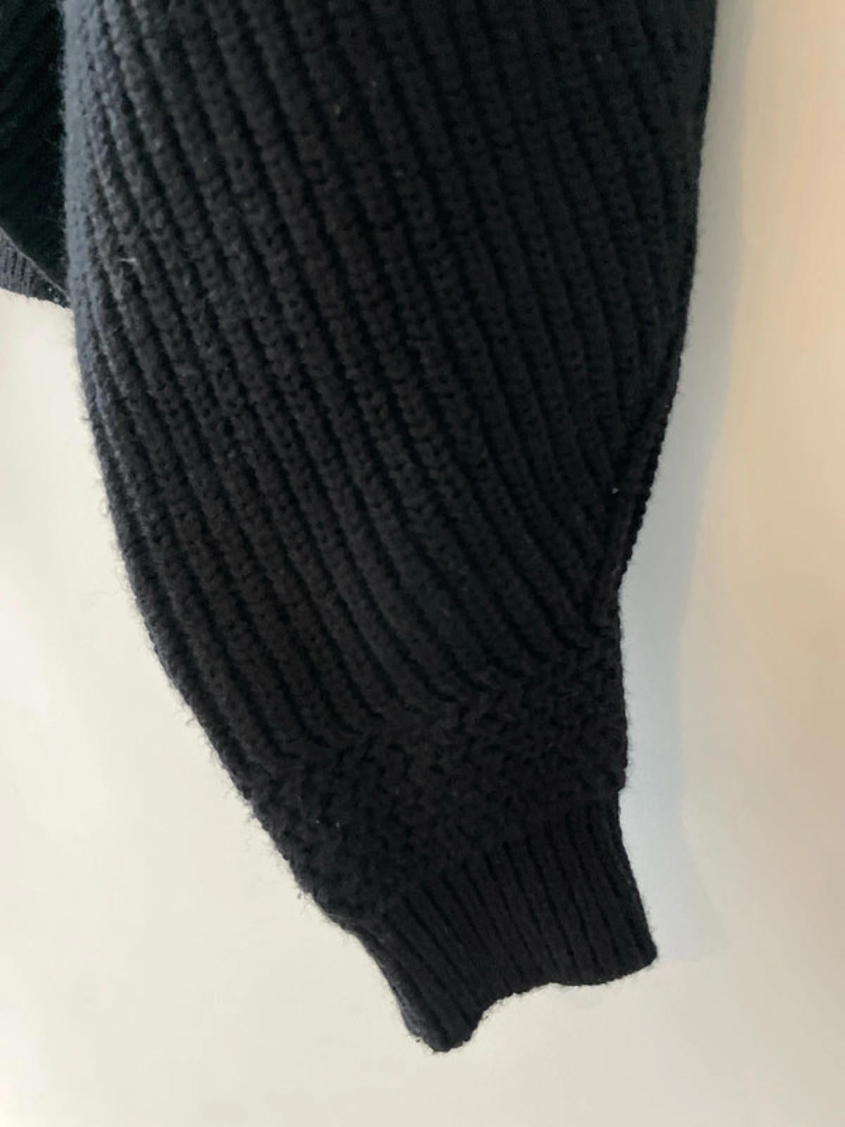 Women’s & Other Stories Cropped Premium Wool Cardigan In Black - XSmall - 2501