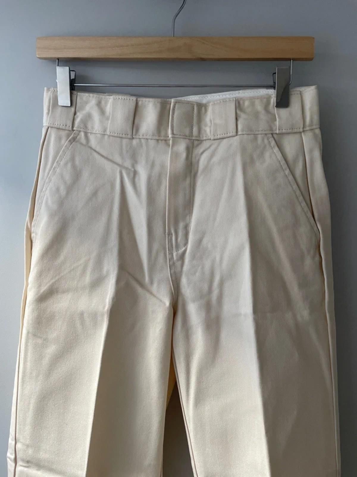 Women’s Dickies Elizaville Straight Leg Chino Trouser In Cream - W26/L29 - 3008