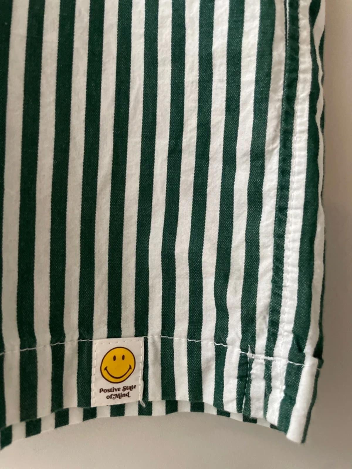 Men’s H&M X Smiley Colab Striped Short Sleeve Shirt in Green/White - Small -2935