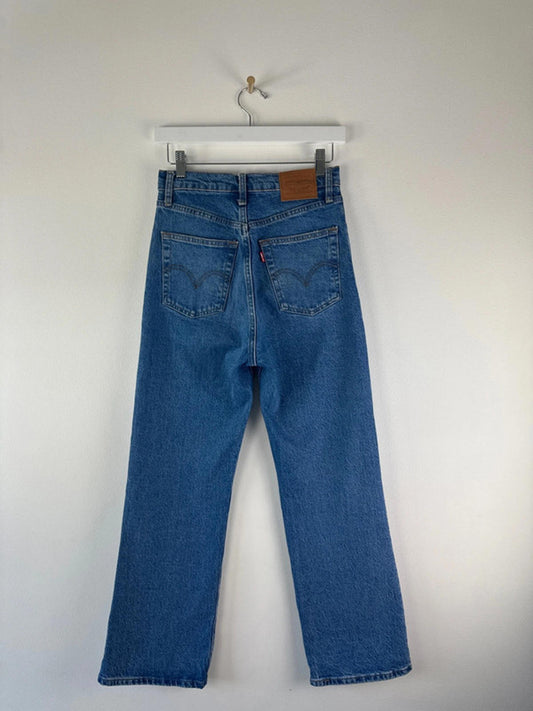 Women’s Levi’s Ribcage Crop Bootcut High Waisted Jeans In Navy - W26 / L27 -1311