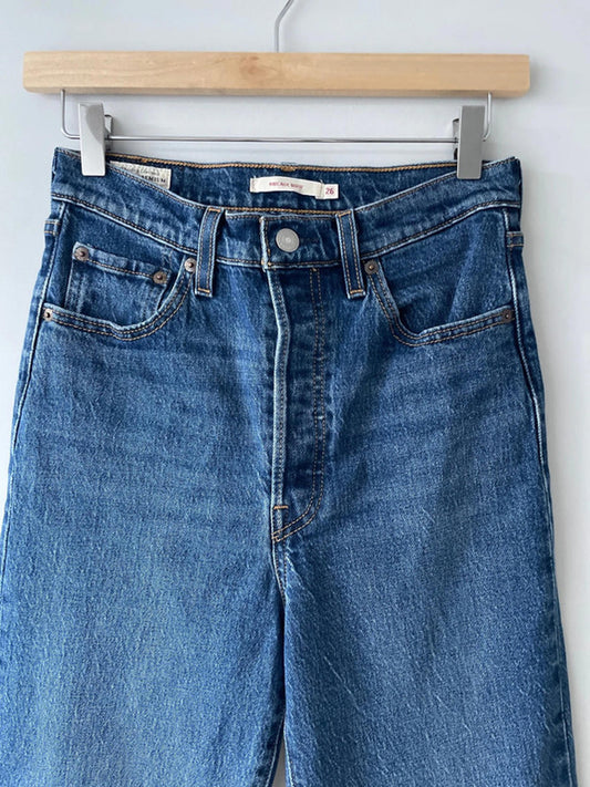 Women’s Levi’s High Waisted Ribcage Boot Straight Fit Jeans In Navy - W26/L31 - 2562
