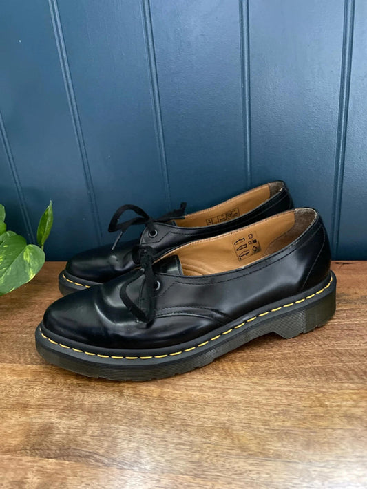 WoMen’s Dr Martens Siano Premium Soft Leather Lace Up Shoes In Black - UK5 - 2188