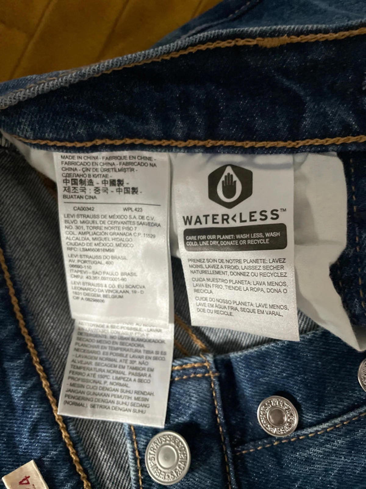 Women’s Levi’s High Waisted Ribcage Straight Fit Jeans In Navy - W24/L33 - 2753