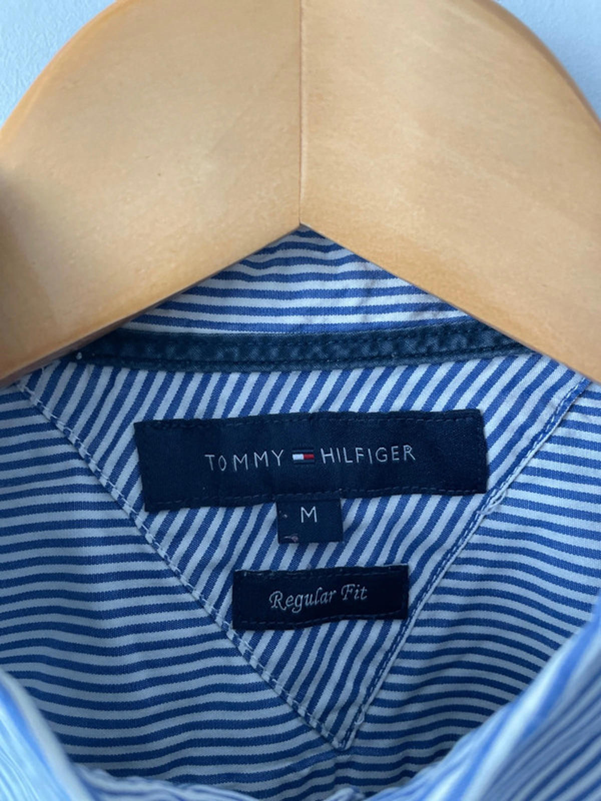 Men’s Tommy Hilfiger Stripped Oxford Long Sleeve sShirt - Medium