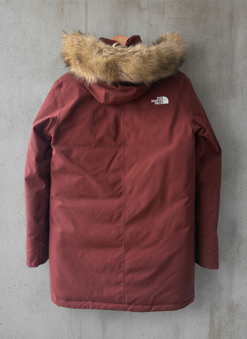 Women’s The North Face 550 Padded Parka Jacket with Faux Fur Hood - Small - 3785