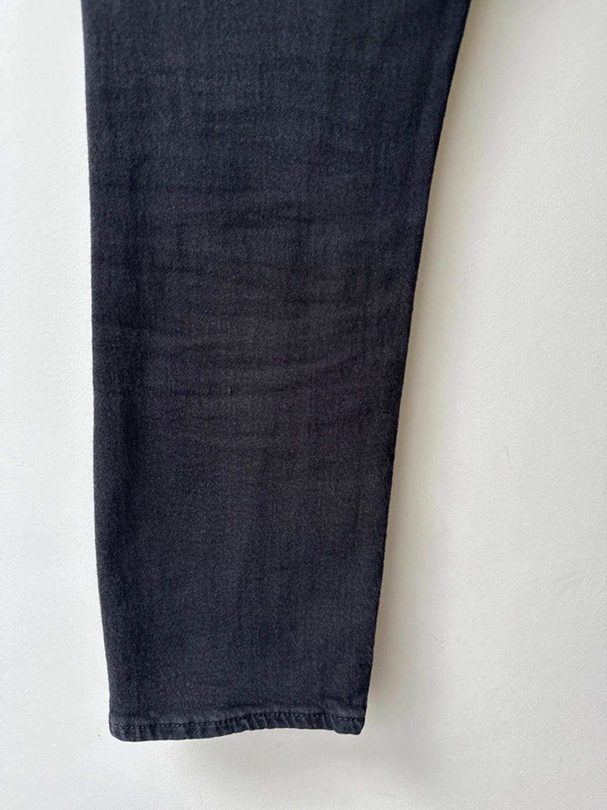 Women’s Levi’s Wedge Straight High Waisted Fit Jeans In Black - W25/L28 - 1957