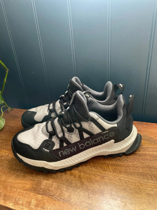 New Balance Shando Chunky Sole Trainers In Black/White - UK 8 - 1629