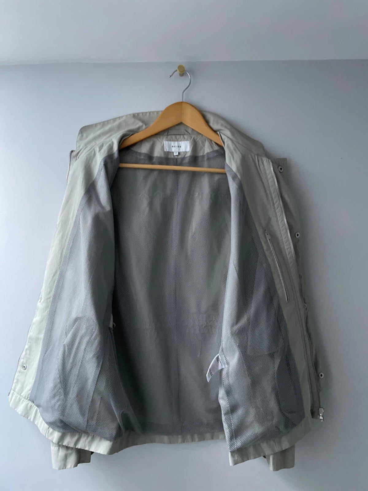 Women’s Reiss Premium Zip Through Jacket Coat In Cream- Medium