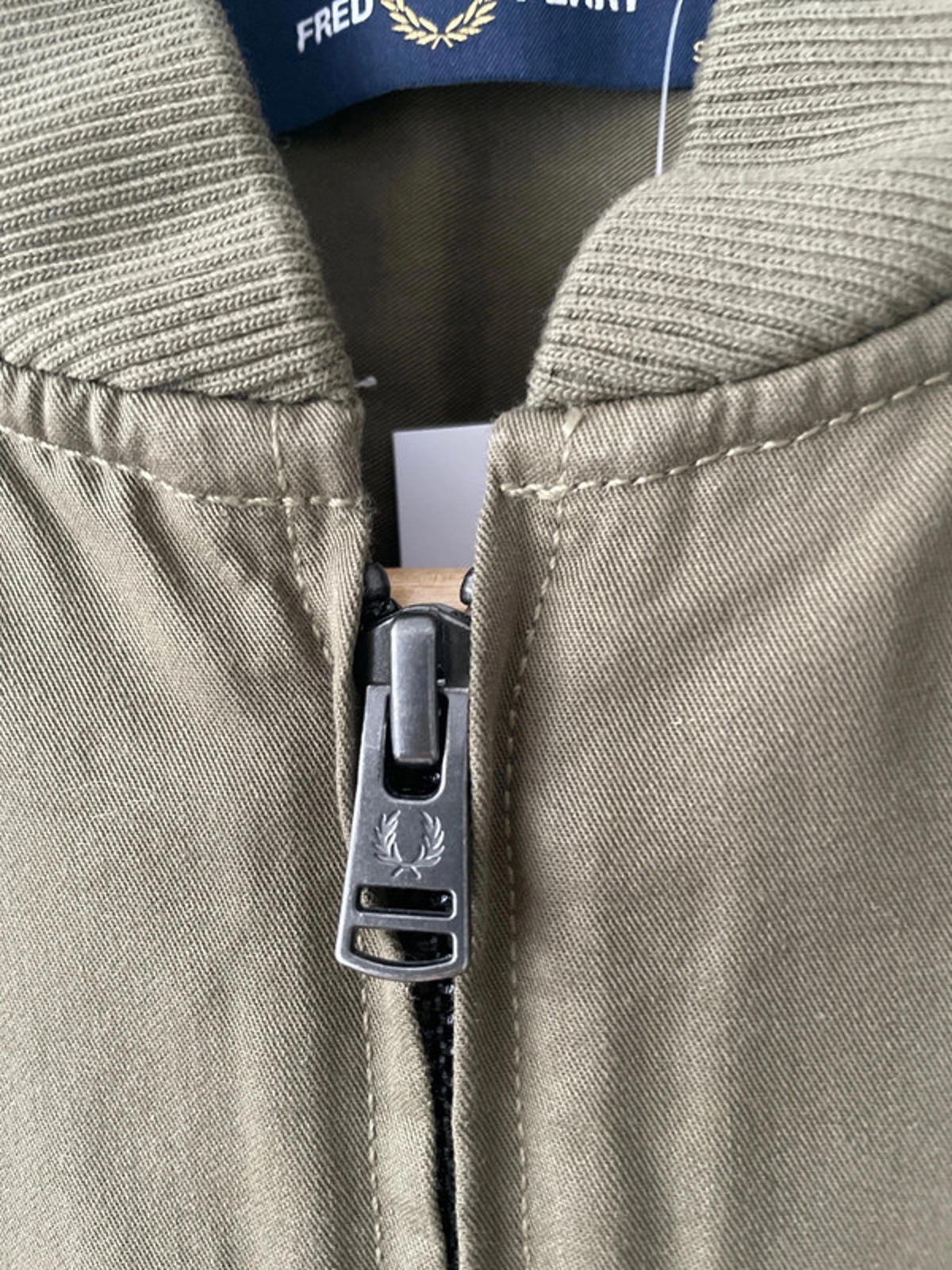 Men’s Fred Perry Zip Through Bomber Jacket Coat In Khaki - Small - 2057