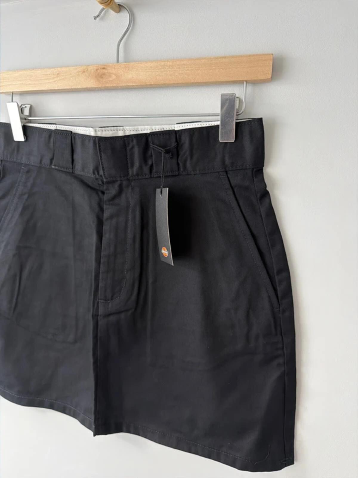 Women’s Dickies mini work skirt with pockets in black - W26 - 3437