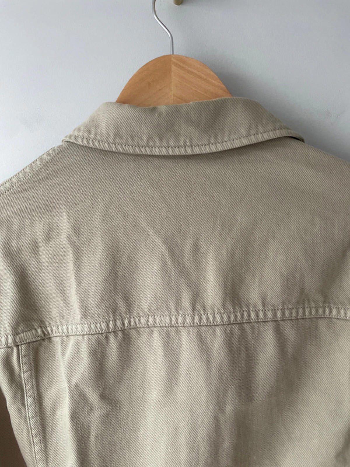 Women’s Uniqlo Cropped Oversized Fit Denim Jacket In Beige - Medium - 2027