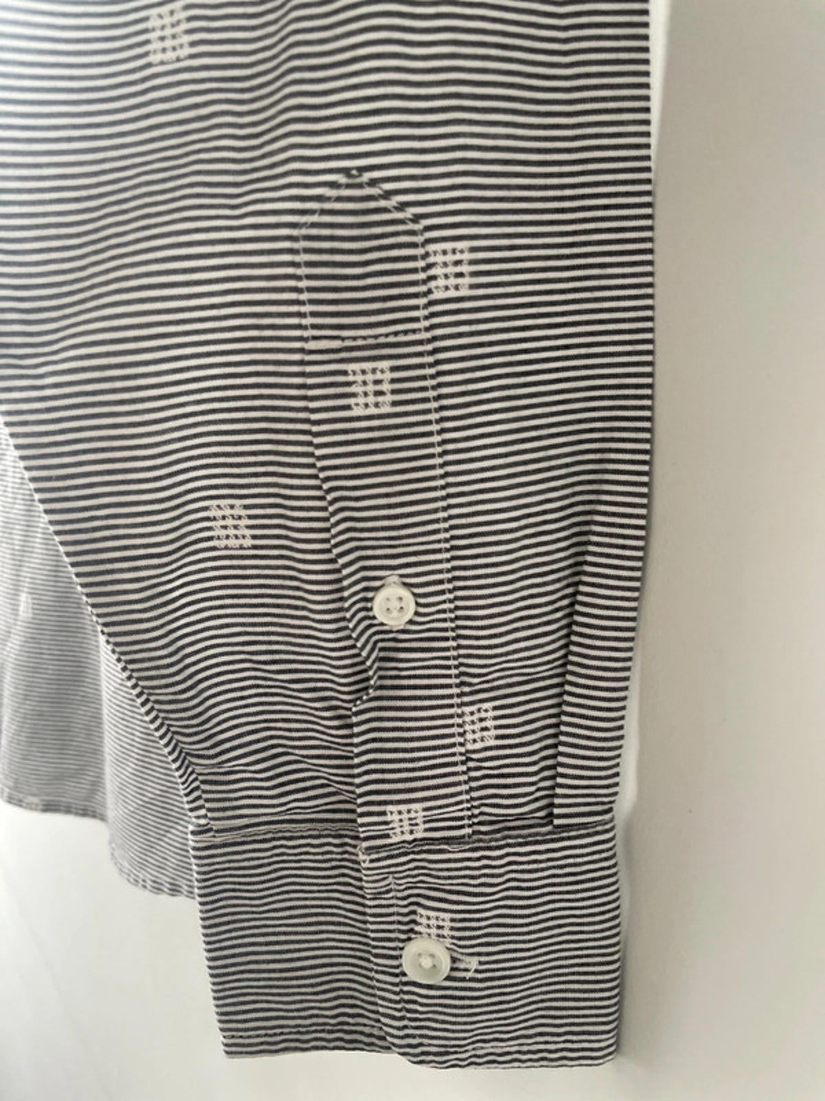 Men’s Carhartt Orton 313 Regular Fit Premium Shirt In Navy/White - Small - 1542