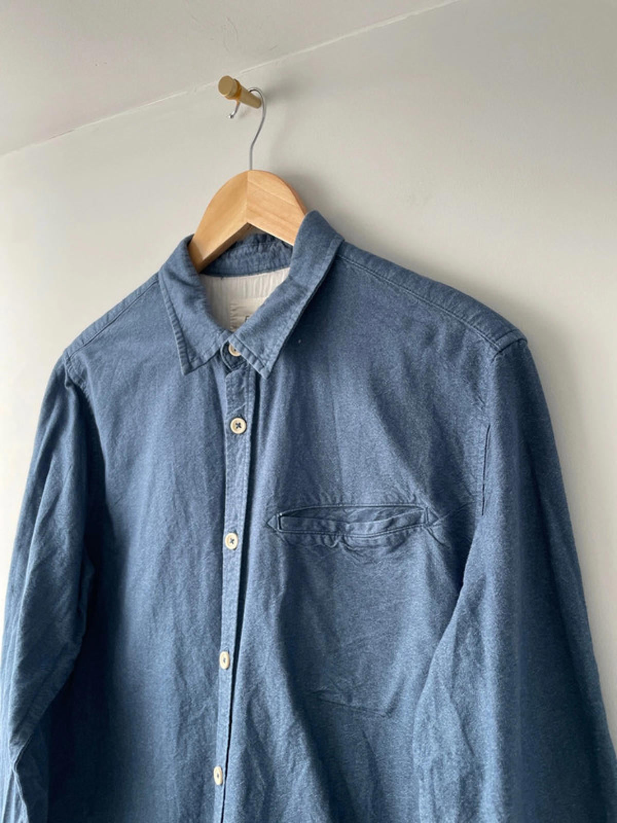 Men’s Folk Relaxed Fit Long Sleeve Chambray Shirt - Large - 2234