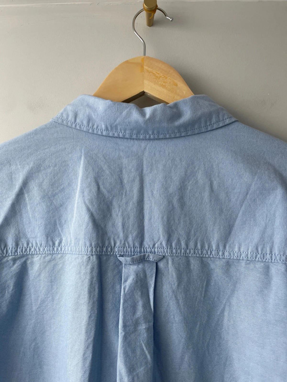 Men’s H&M Oversized Fit Long Sleeve Chambray Shirt In Blue - Medium - 2233