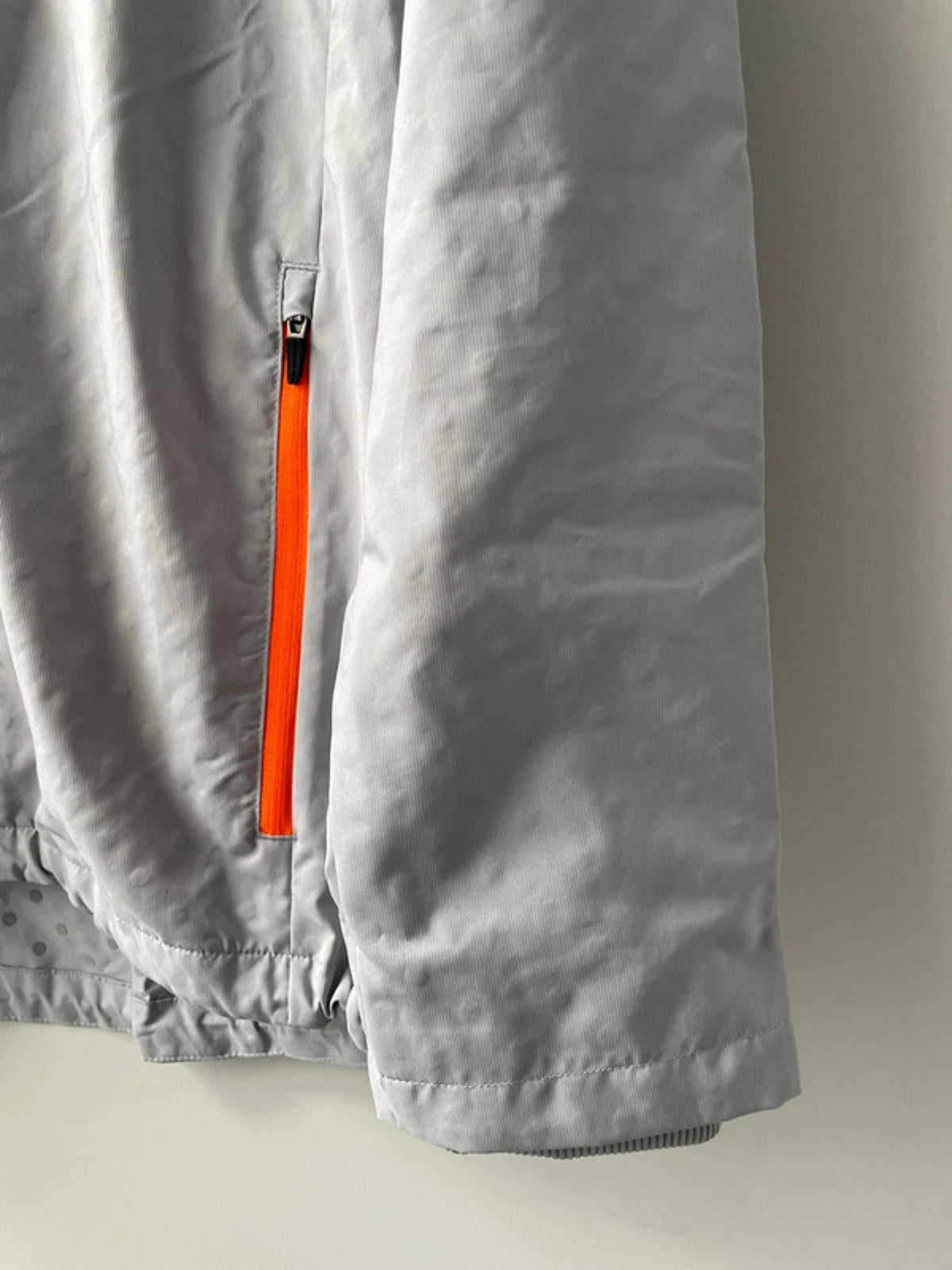 Men’s New Balance Zip Through Hooded Training Jacket Coat - Medium - 2078