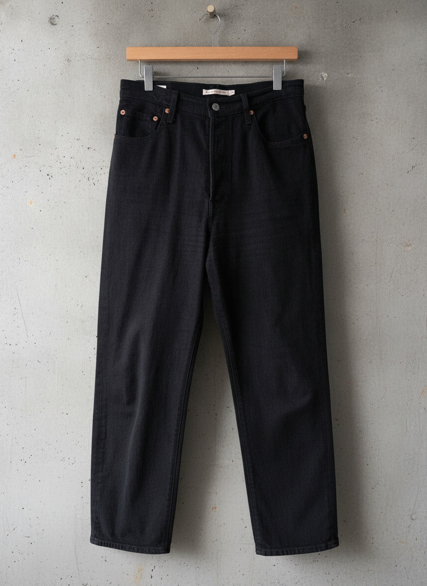 Women’s Levi’s High Waisted Ribcage Straight Fit Jeans In Black- W29/L29’- 3741