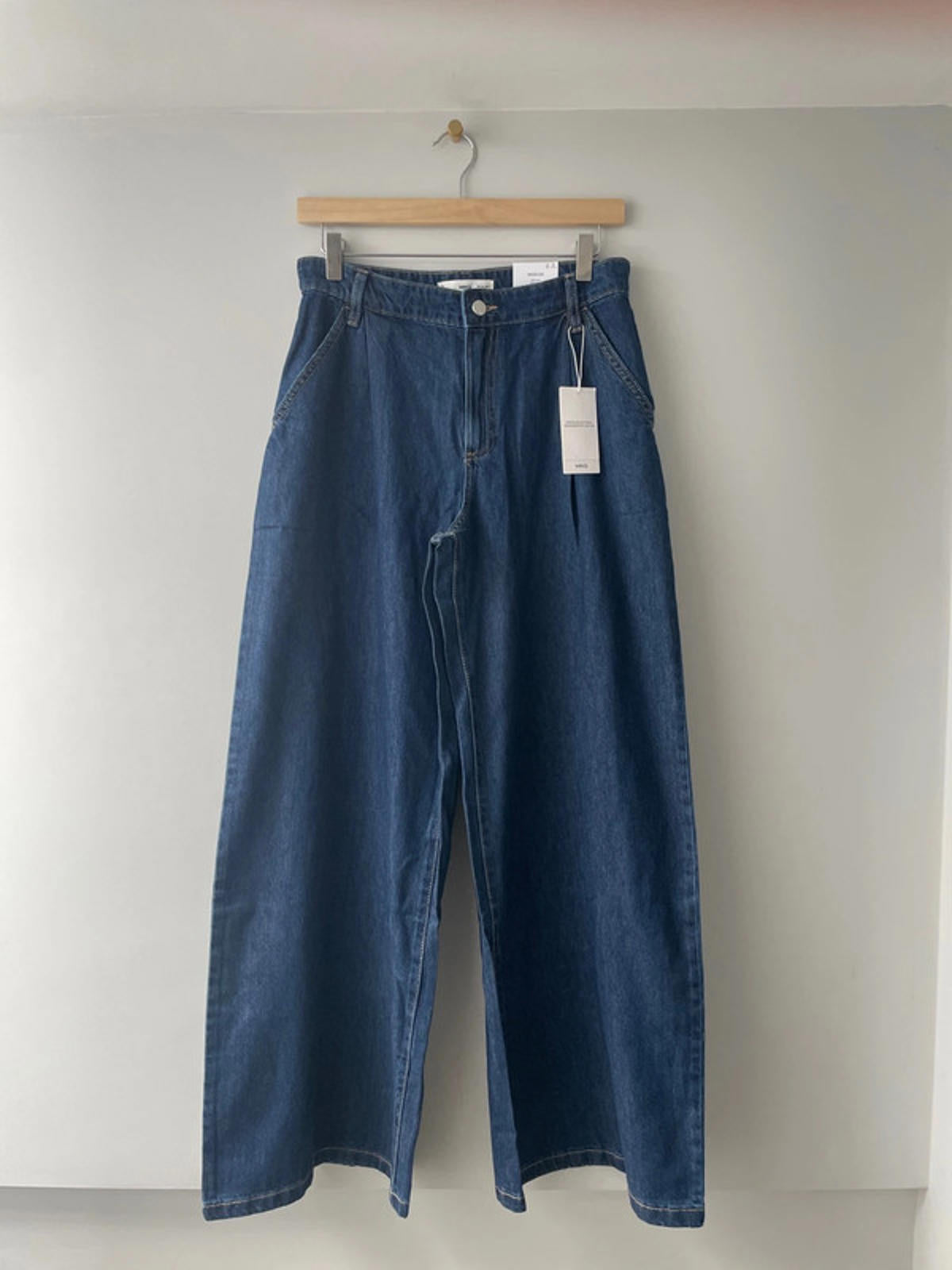 Women’s Mango Wide Leg Pleated Front Soft Denim Jeans - W29/L31 - 2192