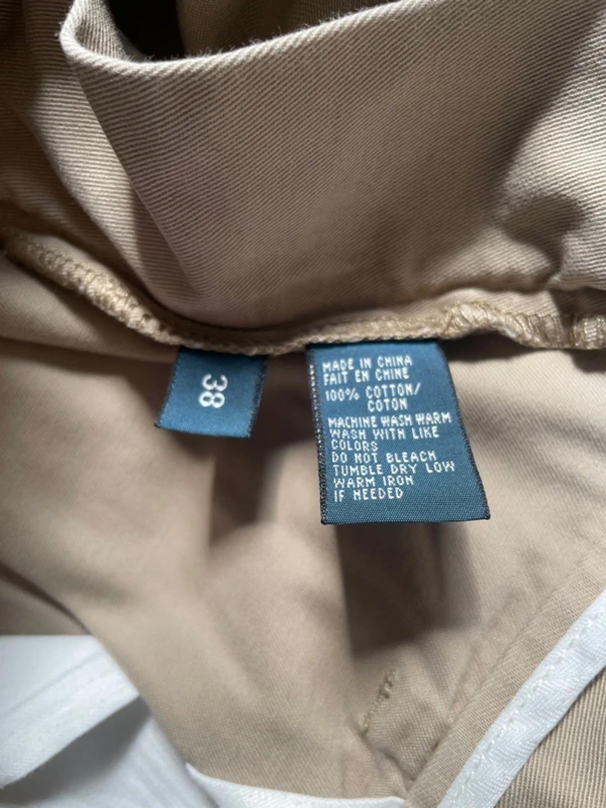 Men’s Ralph Lauren Tyler Front Pleated Shorts in Beige - W38/L9 - 3182