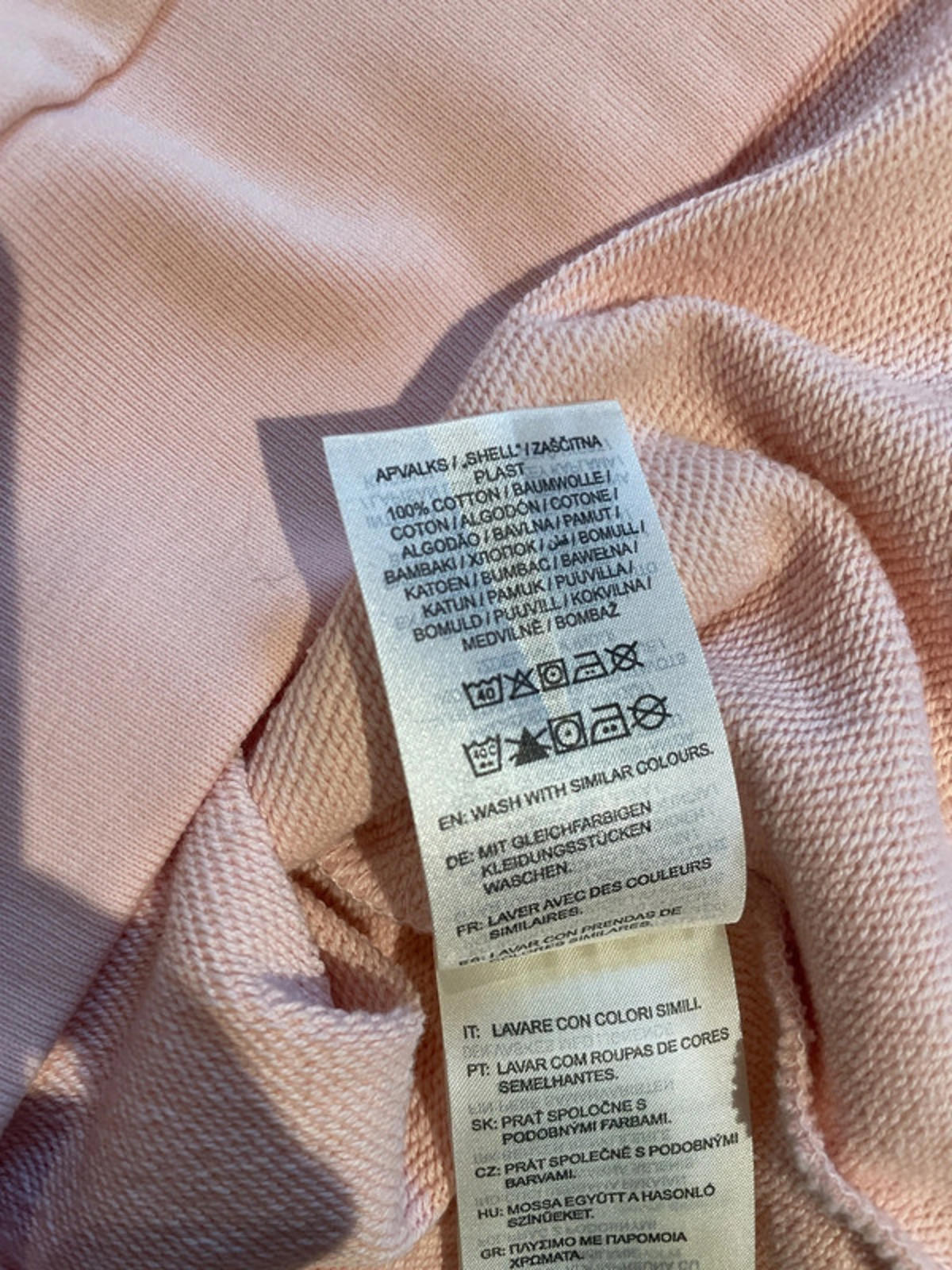 Women's GANT Tonal Graphic Jersey Sweatshirt In Pink - Small - 2812