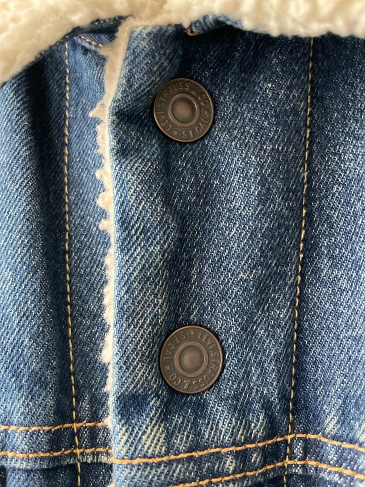 Men's Levi's Denim Trucker Jacket Coat With Borg Lining In Navy - Medium - 2341