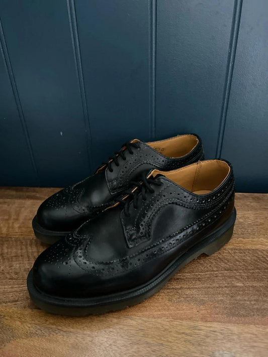 Women’s Dr Martens 3989 Smooth Leather Brogue Shoes In Black - UK3 -2469