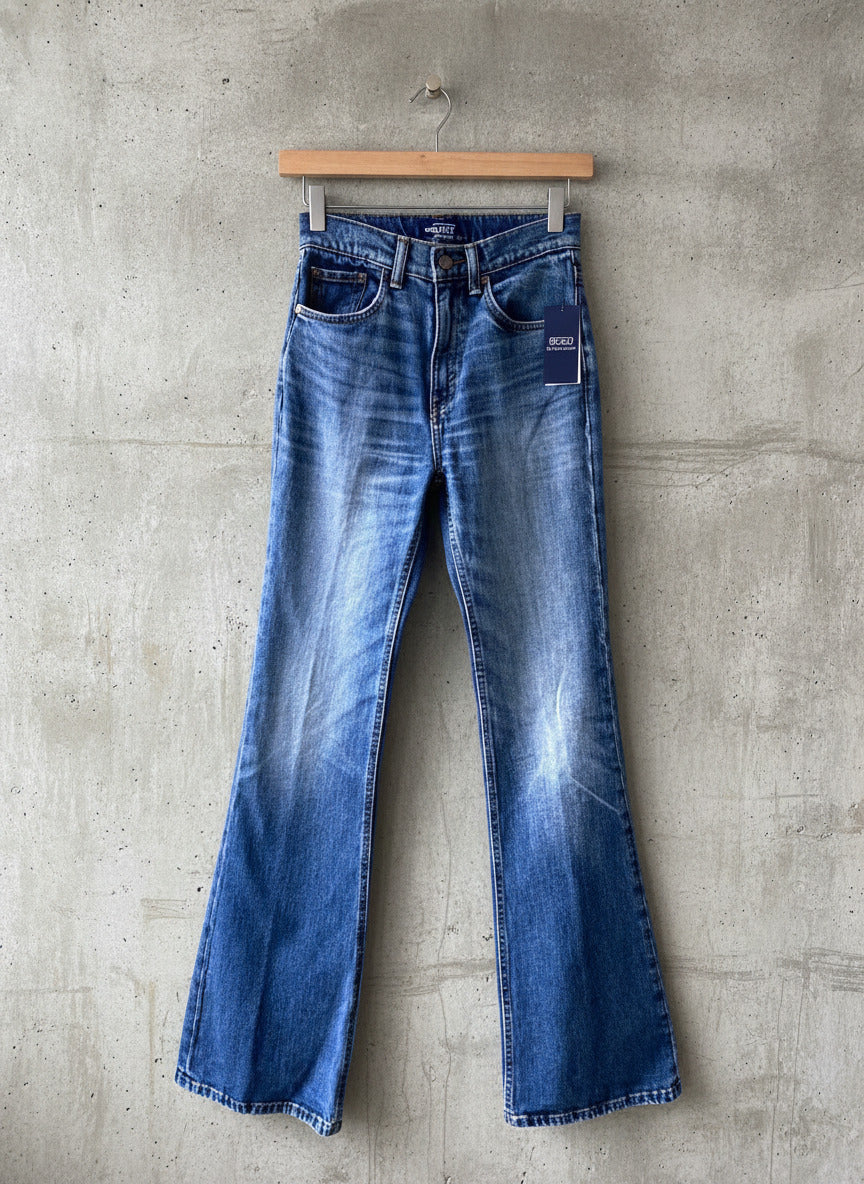 Women’s Ralph Lauren Regular Fit Flared Jeans In Navy Blue - W24/L34 - 3075