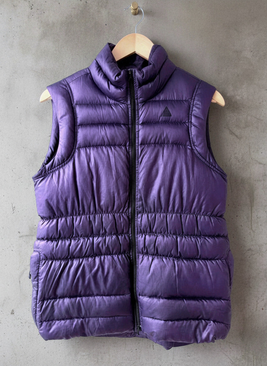 Women’s Nike ACG Quilted Goose Filled Gilet In Purple - Medium - 3386