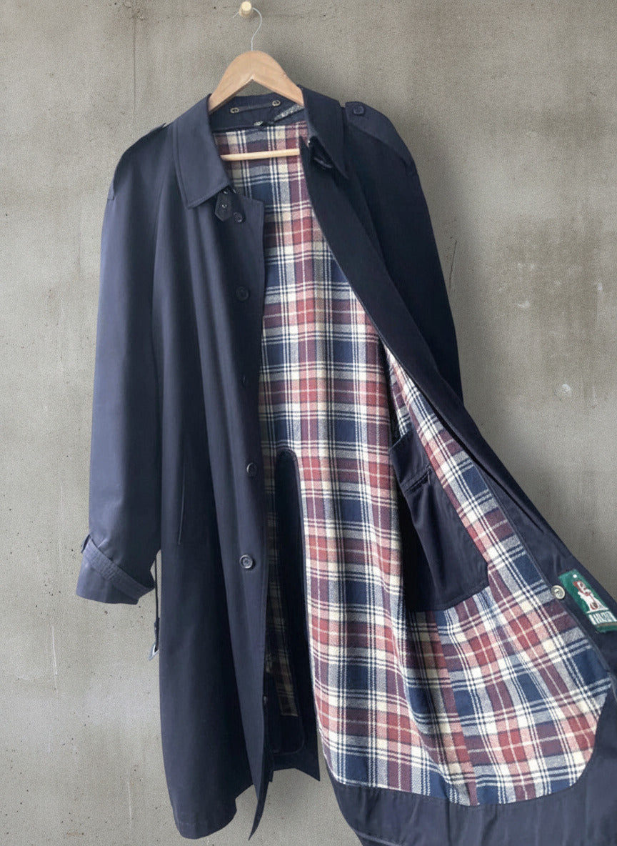 Men’s Baracuta Premium Belted Trench Coat In Navy Blue - Xlarge - 2650