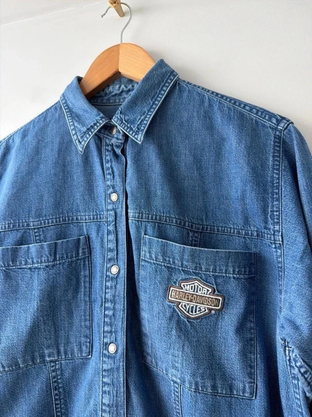 Women’s Harley Davidson Vintage Oversized Fit Denim Shirt In Navy - Large - 3380